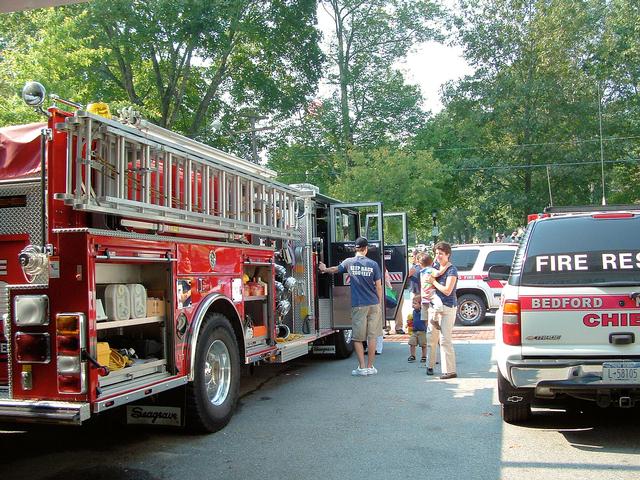 E-109 on Display, &quot;Treasure Hunt&quot; 2006